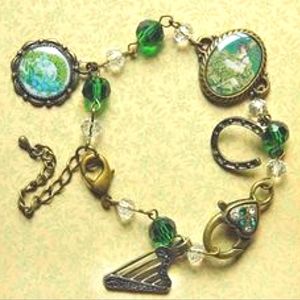 Victorian Trading Co Lucky Lass Charm Bracelet RARE
